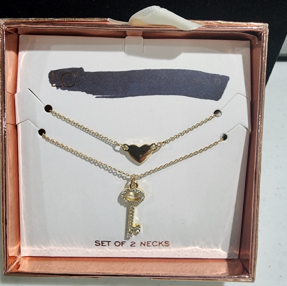 Set of 2 LC necklaces